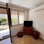 Bliss Apartment *