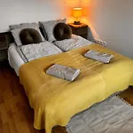 Apartment Bliss *